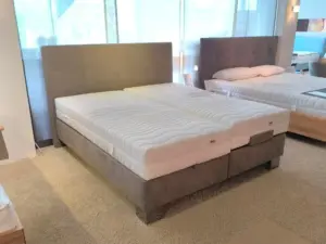 Boxspringbett 180x200 cm Motor und Bettkasten Polsterbett